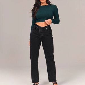 A&F Curve Love High Rise Dad Jean size 28 / 6R in black with Criss cross waist